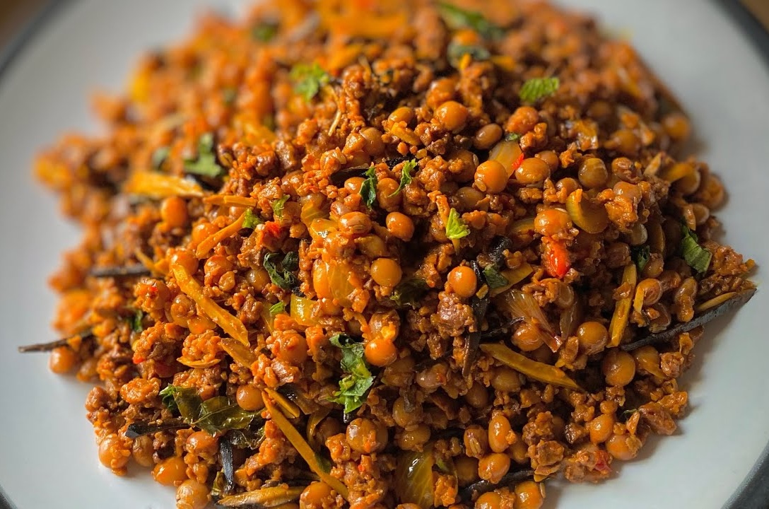 Achicha + Bottled Water + Takeaway Pack